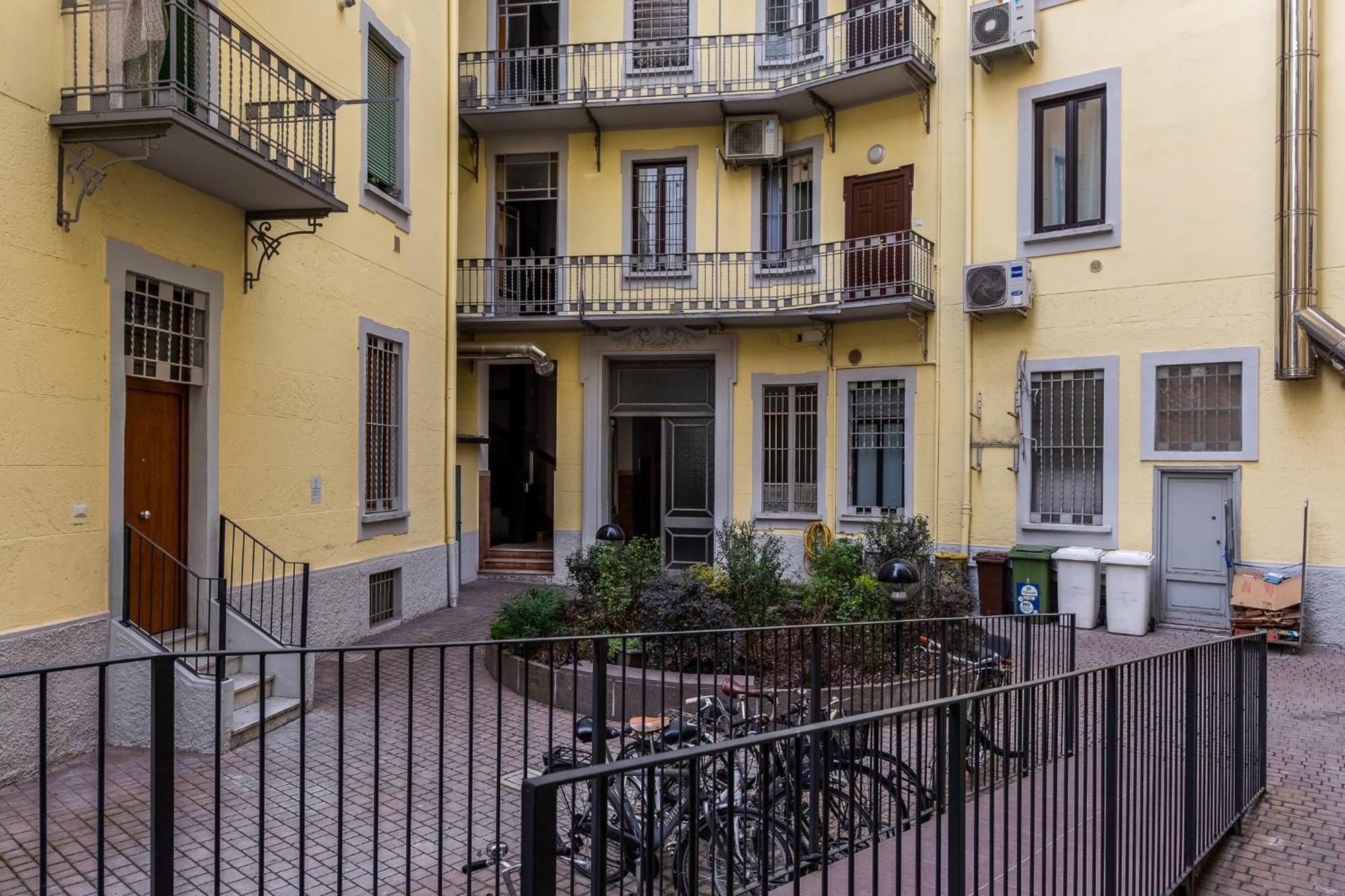 Luxury - Near Stazione Milan